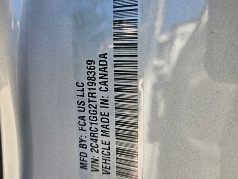 New 2026 Chrysler Pacifica Limited image 9