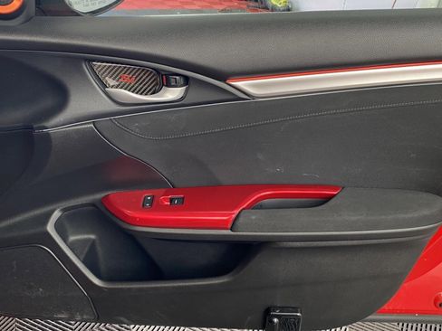 Used 2017 Honda Civic EX image 7