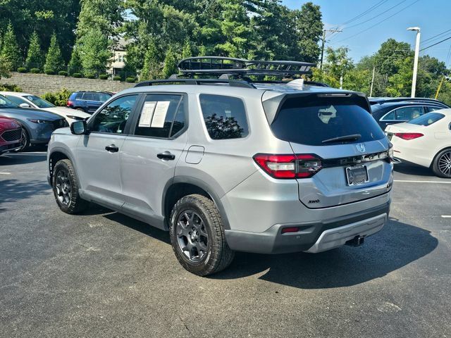 Used 2024 Honda Pilot TrailSport image 13