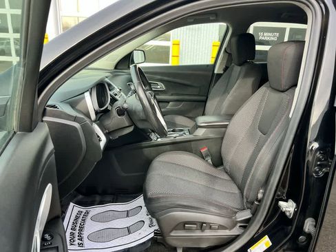 Used 2017 Chevrolet Equinox LT w/ Convenience Package image 13