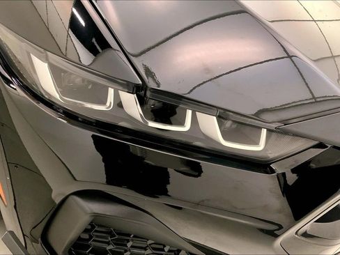 Used 2024 Ford Mustang GT Premium image 26