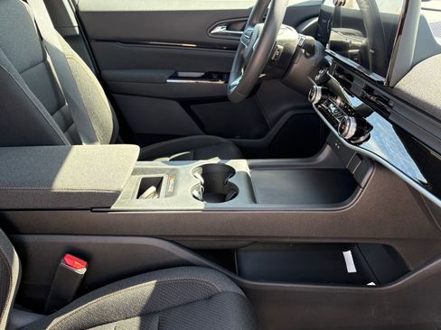 New 2026 Honda Prologue EX image 28