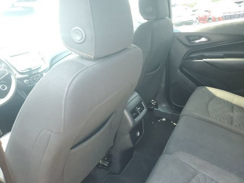 Used 2018 Chevrolet Equinox LT FWD image 14
