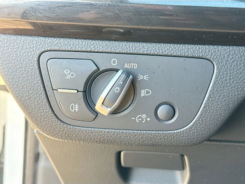 Used 2018 Audi Q5 Premium Plus w/ Premium Plus Package image 35