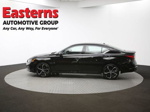 Used 2023 Nissan Altima 2.5 SR w/ SR Premium Package AWD/4WD image 61