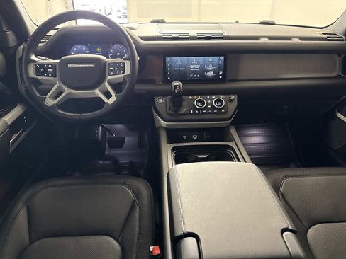Used 2024 Land Rover Defender 110 X-Dynamic SE AWD/4WD image 15
