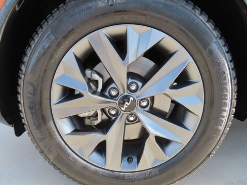 Used 2023 Kia Sportage SX Prestige AWD/4WD image 5