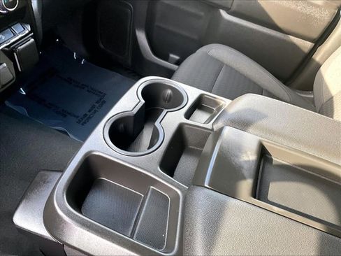 Used 2023 Chevrolet Silverado 1500 Custom Trail Boss AWD/4WD image 15