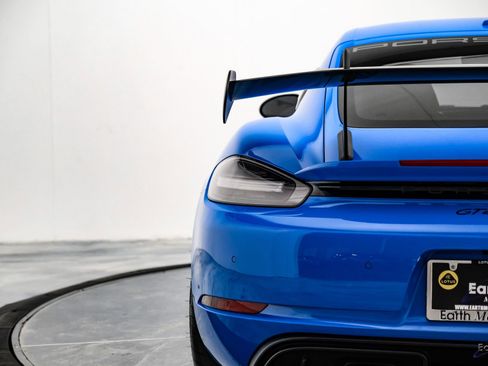 Used 2024 Porsche 718 Cayman GT4 RS image 13