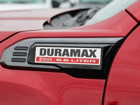 Used 2024 GMC Sierra 2500 AT4 w/ AT4 Premium Plus Package image 8