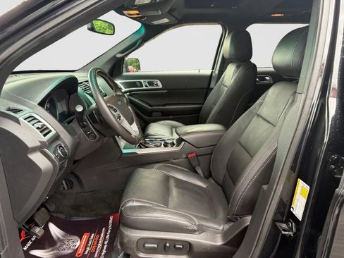 Used 2014 Ford Explorer Sport w/ Equipment Group 401A AWD/4WD image 12