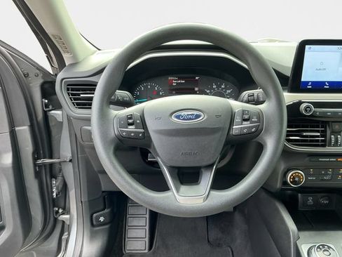 Used 2022 Ford Escape SE AWD/4WD image 13