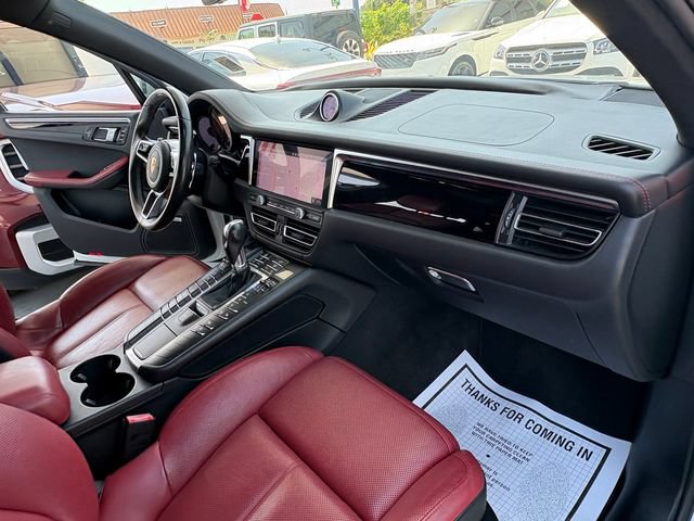 Used 2020 Porsche Macan AWD/4WD image 19