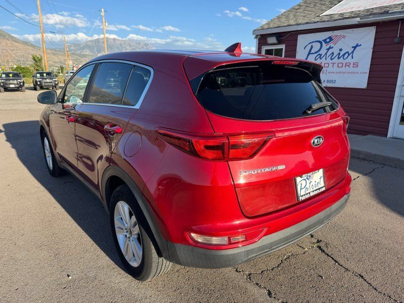 Used 2018 Kia Sportage LX FWD image 3