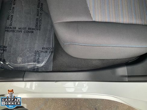 Used 2025 Nissan Leaf S FWD image 25
