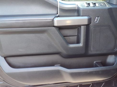 Used 2019 Ford F150 XLT w/ Equipment Group 302A Luxury AWD/4WD image 13
