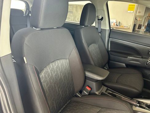 New 2026 Mitsubishi Outlander Sport LE AWD/4WD image 19