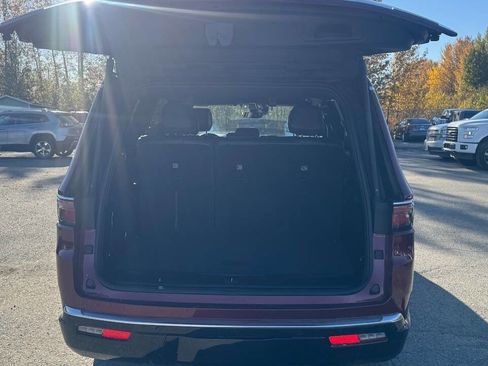 Used 2022 Jeep Wagoneer Series II image 18