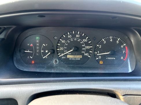 Used 2001 Toyota Camry LE FWD image 18