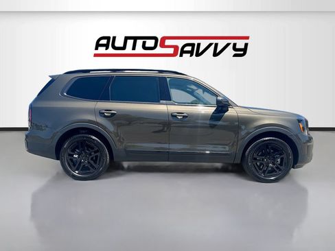 Used 2025 Kia Telluride EX X-Line AWD/4WD image 8