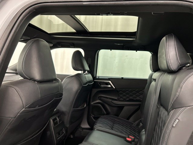 Used 2023 Mitsubishi Outlander SEL Black Edition AWD/4WD image 21