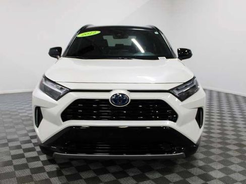 Used 2022 Toyota RAV4 XSE w/ XSE Grade Weather Package AWD/4WD image 9