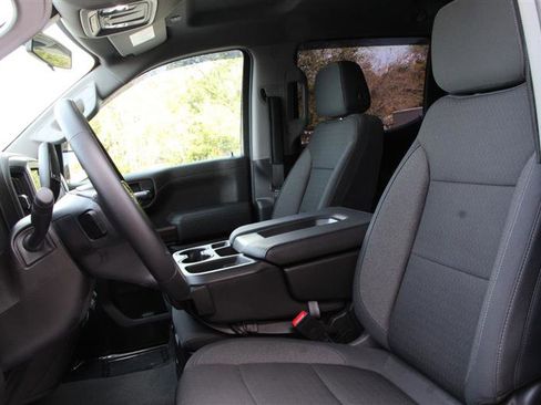 Used 2021 Chevrolet Silverado 1500 RST w/ Redline Edition AWD/4WD image 11