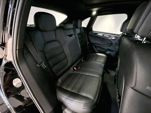 New 2026 Porsche Macan S image 29