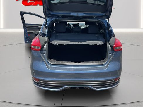 Used 2018 Ford Focus ST FWD image 23