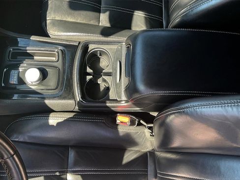 Used 2021 Chrysler 300 S image 15