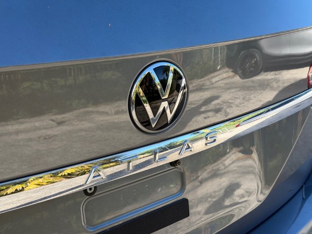 Used 2021 Volkswagen Atlas SE FWD image 14