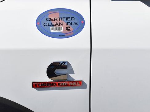 Used 2022 RAM 5500 Tradesman w/ Chrome Appearance Group image 38