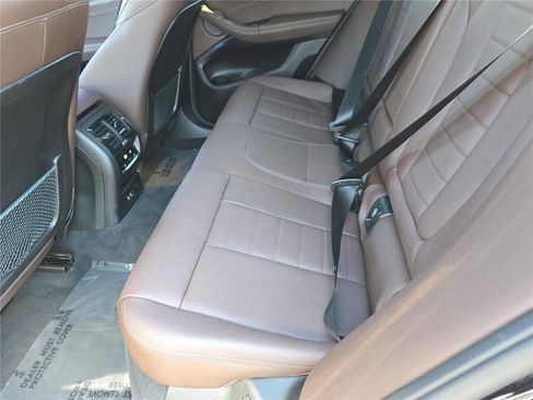 Used 2024 BMW X4 M40i w/ Premium Package image 13