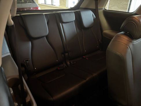 Used 2026 Kia Carnival FWD image 25