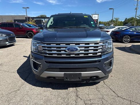 Used 2020 Ford Expedition Limited AWD/4WD image 2