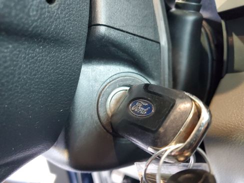 Used 2017 Ford F150 XLT w/ Equipment Group 301A Mid RWD image 30