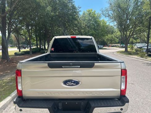 Used 2017 Ford F250 Lariat w/ Lariat Value Package AWD/4WD image 7