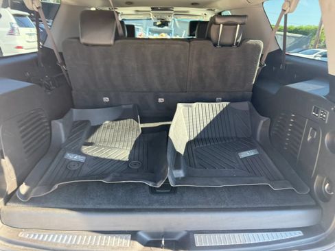 Used 2016 GMC Yukon XL Denali w/ Open Road Package AWD/4WD image 25