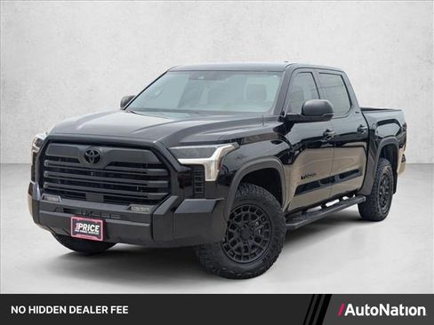 Used 2025 Toyota Tundra SR5 w/ SR5 Premium Package AWD/4WD image 1