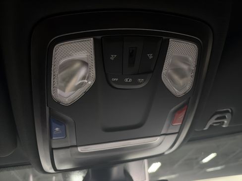 Used 2024 RAM 2500 Big Horn w/ Night Edition AWD/4WD image 22
