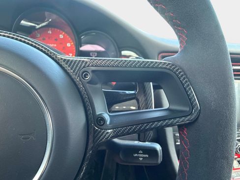 Used 2018 Porsche 911 GT2 RS image 40