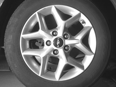 Used 2025 Kia Soul LX w/ LX Technology Package FWD image 18