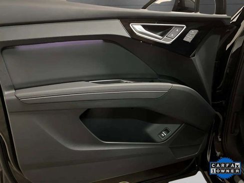 Used 2024 Audi Q4 e-tron Premium Plus w/ Premium Plus image 15