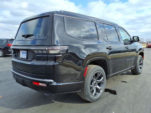 New 2026 Jeep Grand Wagoneer Limited w/ Premium Group II image 5