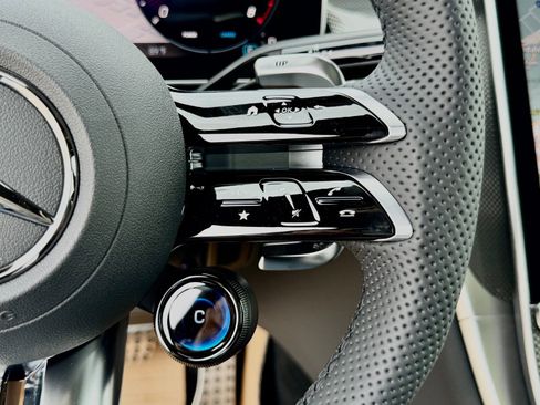 New 2026 Mercedes-Benz GLC 43 AMG 4MATIC image 27