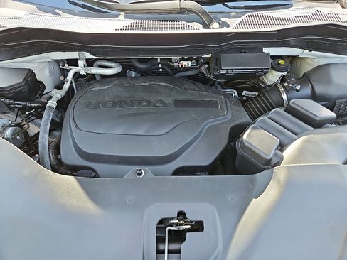 Certified 2022 Honda Pilot Special Edition image 30