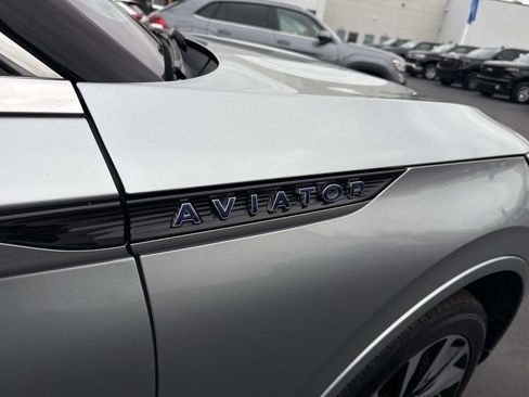 Used 2020 Lincoln Aviator Black Label Grand Touring image 10