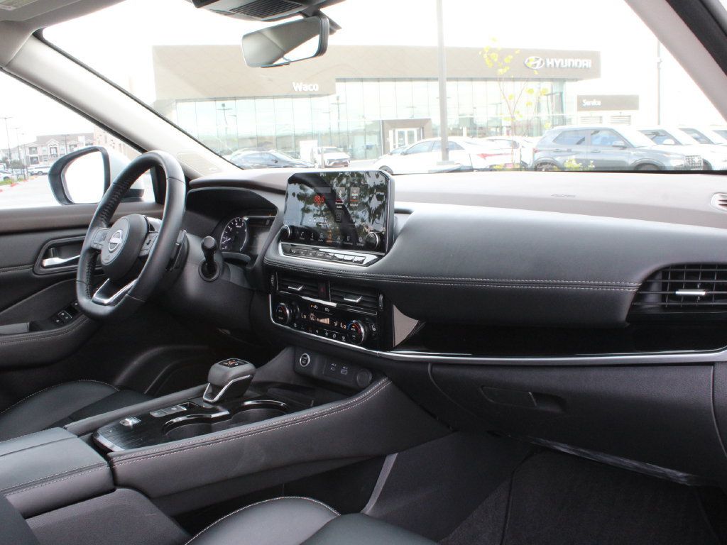 Used 2023 Nissan Rogue SL w/ SL Premium Package FWD image 19