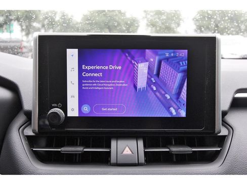 Used 2024 Toyota RAV4 XLE w/ Convenience Package FWD image 27