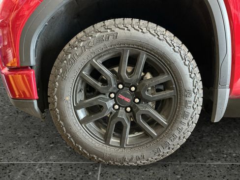 Used 2024 GMC Sierra 1500 Elevation w/ Elevation Premium Package image 14